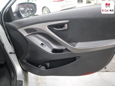 2013 - hyundai avante