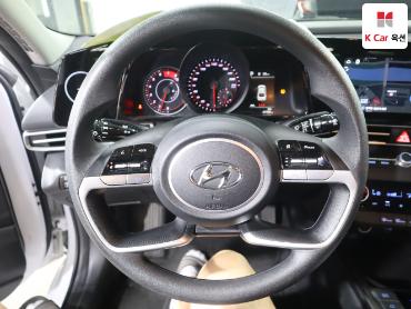 2023 - hyundai avante