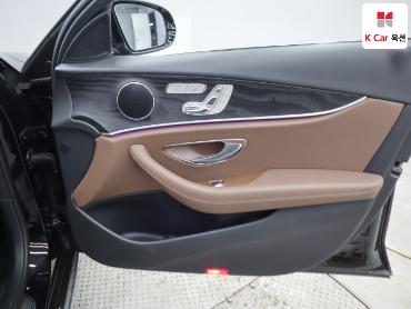 2017 - mercedes-benz e300