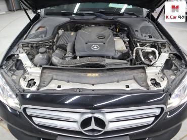 2017 - mercedes-benz e300