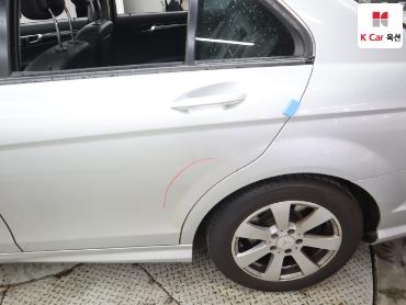 2009 - mercedes-benz c200k