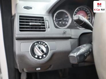 2009 - mercedes-benz c200k