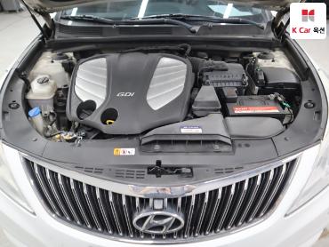 2012 - hyundai grandeur