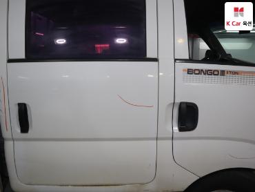 2014 - kia bongo iii