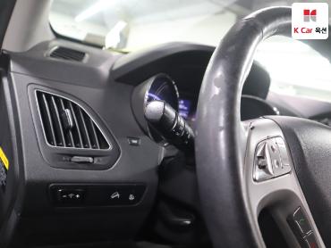 2013 - hyundai tucson