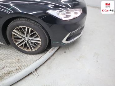 2018 - hyundai grandeur