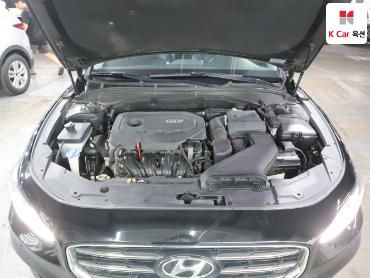 2018 - hyundai grandeur