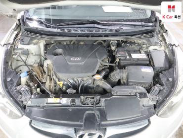 2011 - hyundai avante