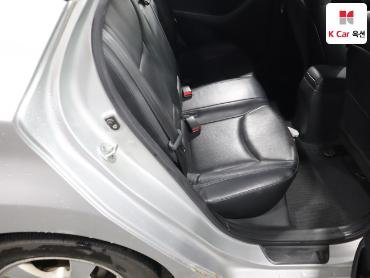2011 - hyundai avante