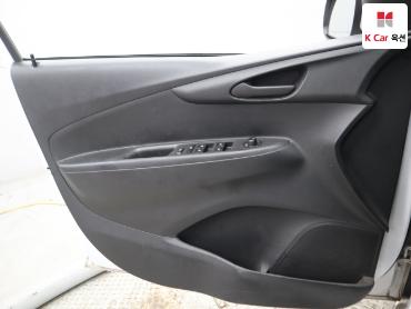 2016 - chevrolet spark