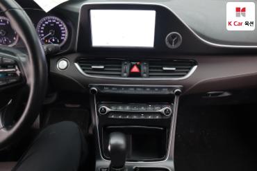 2018 - hyundai grandeur