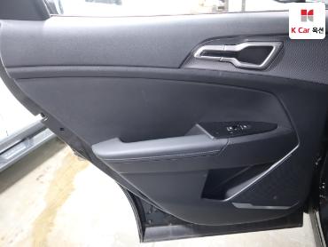 2022 - kia sportage