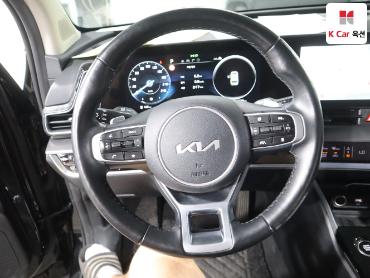 2022 - kia sportage