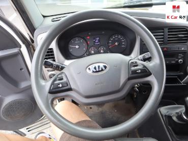 2017 - kia bongo iii