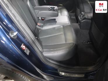 2019 - genesis g70