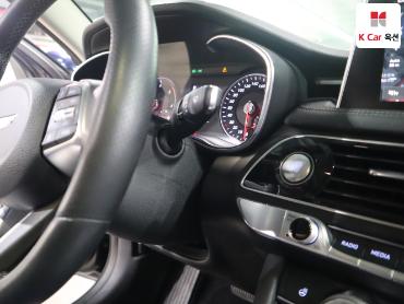 2019 - genesis g70