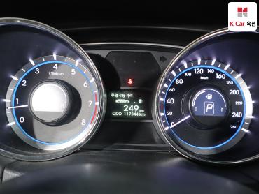 2011 - hyundai sonata
