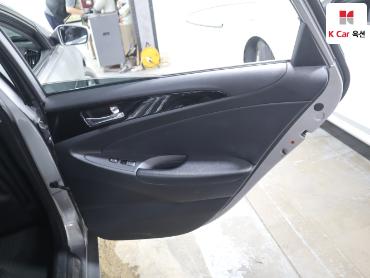 2011 - hyundai sonata