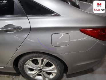 2011 - hyundai sonata