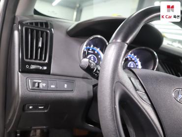 2011 - hyundai sonata
