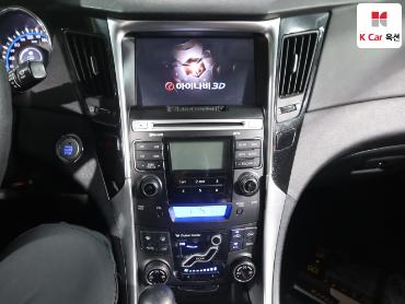 2011 - hyundai sonata
