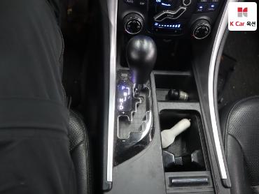2011 - hyundai sonata