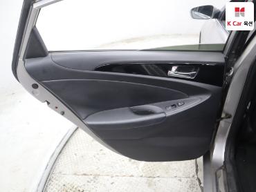 2011 - hyundai sonata