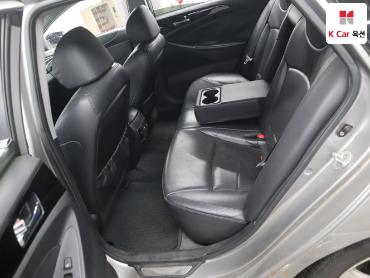 2011 - hyundai sonata