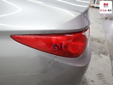 2011 - hyundai sonata