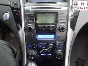 2011 - hyundai sonata