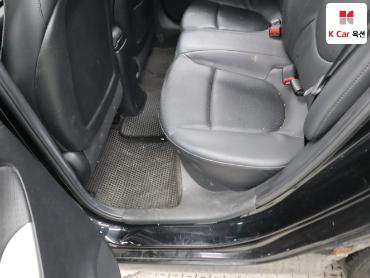 2011 - hyundai accent