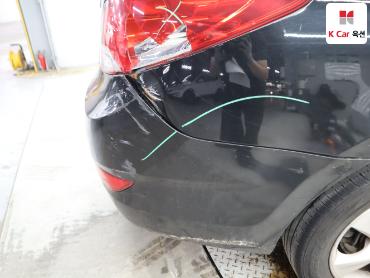 2011 - hyundai accent