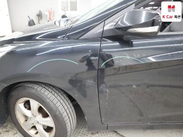 2011 - hyundai accent