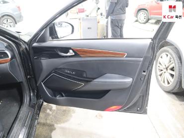 2016 - kia k7
