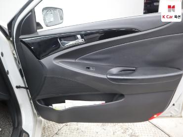 2011 - hyundai sonata