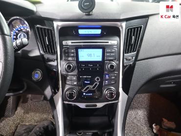 2011 - hyundai sonata