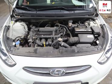 2017 - hyundai accent