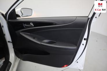 2010 - hyundai sonata