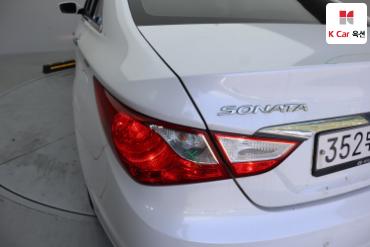 2010 - hyundai sonata