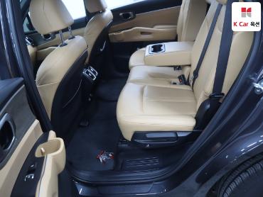 2023 - kia sorento