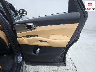 2023 - kia sorento