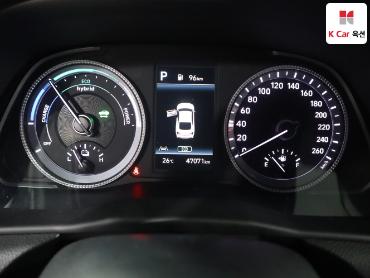 هيونداي سوناتا 2023 — صورة 11