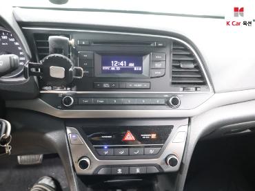 2016 - hyundai avante