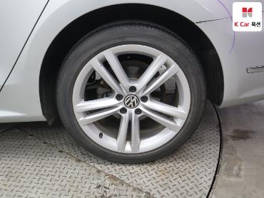 2013 - volkswagen passat
