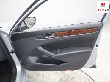 2013 - volkswagen passat