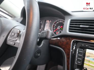 2013 - volkswagen passat