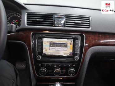2013 - volkswagen passat