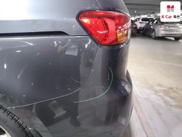 2018 - kia carnival