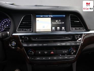 2018 - hyundai aslan
