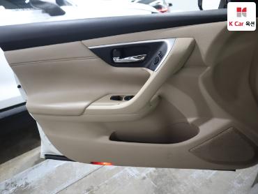 2018 - nissan altima